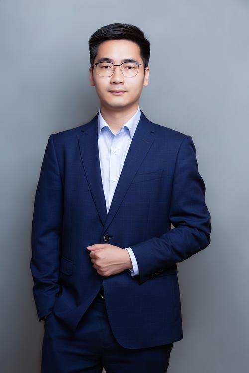 褚百胄 剪辑与后期总监